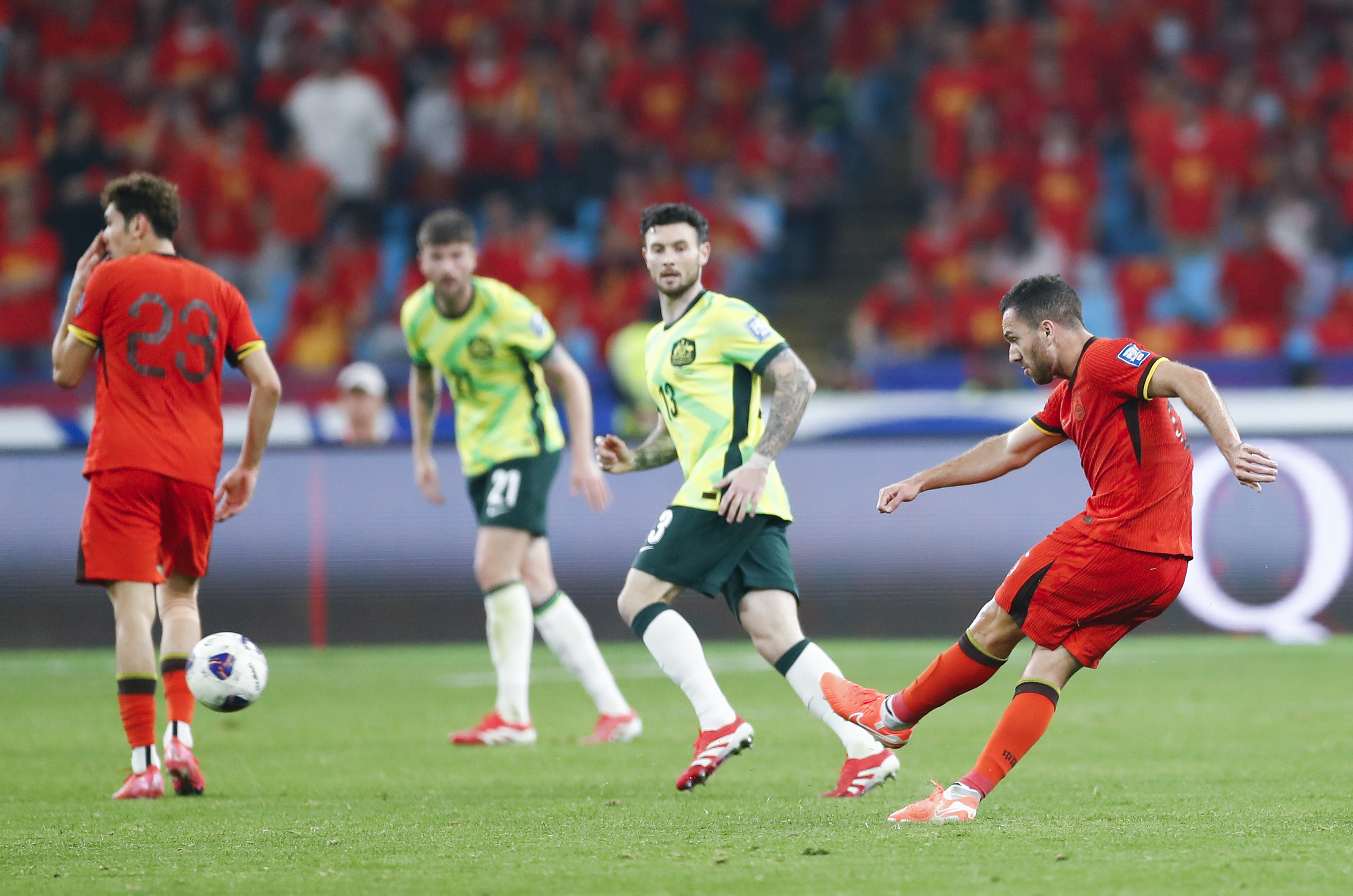 全球足球新闻曝光,球队备战紧张 全球足球新闻曝光,球队备战紧张