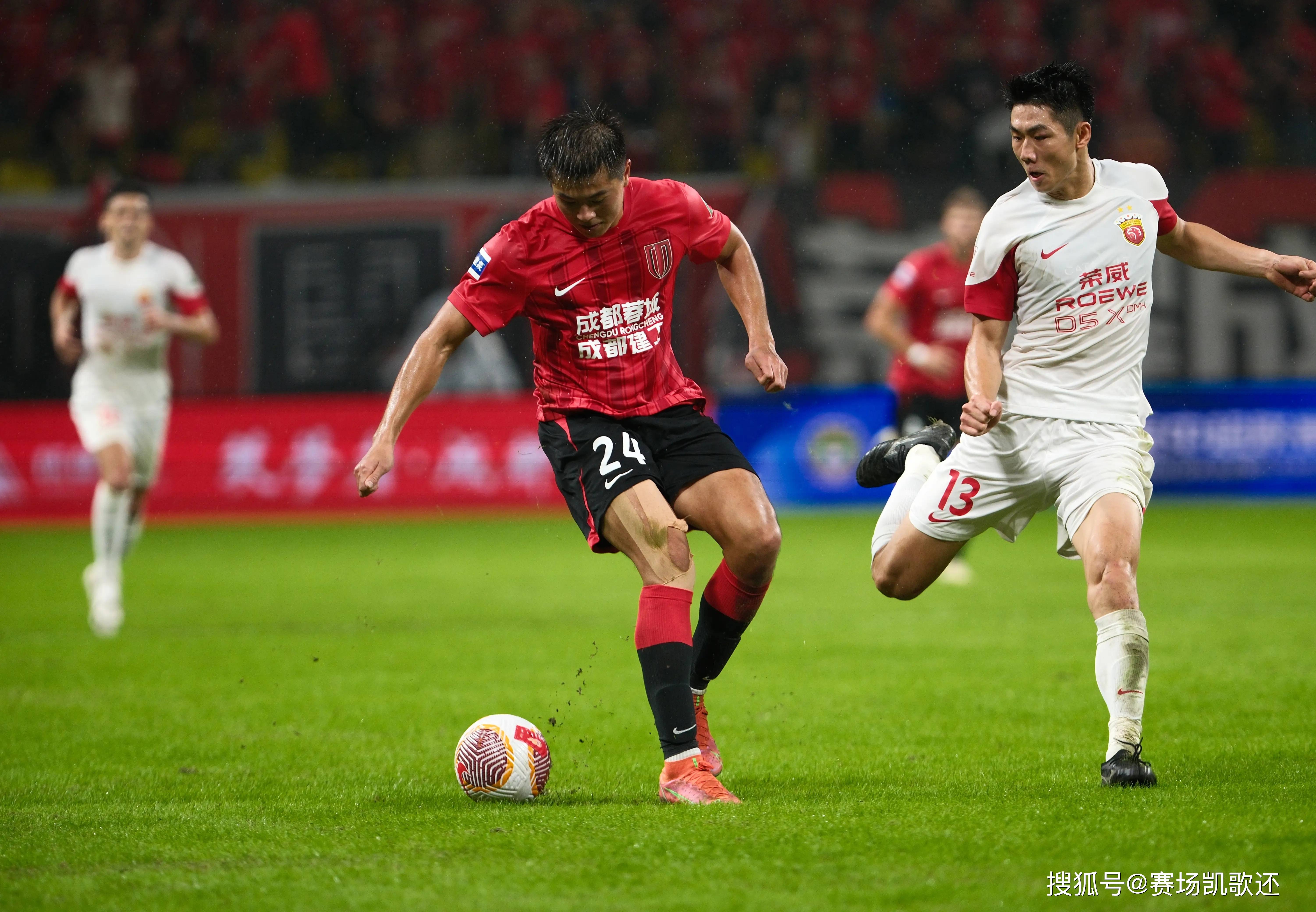 PG电子游戏-上海上港力求击败重庆当代，巩固领先位置的简单介绍