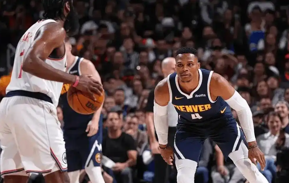 PG中国登录入口-骑士主场不敌掘金遭受两连败