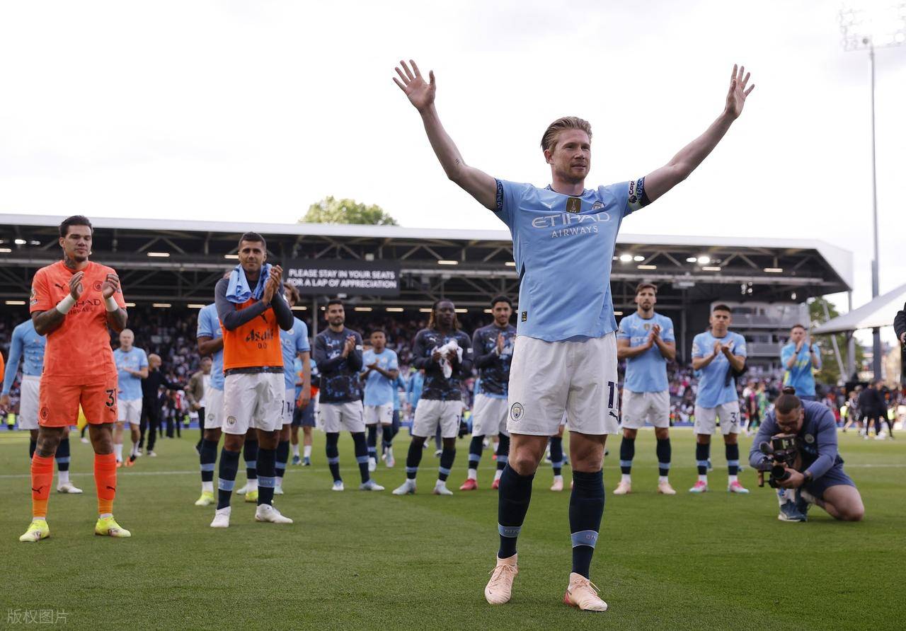 那不勒斯绝杀获胜，球员表现耀眼