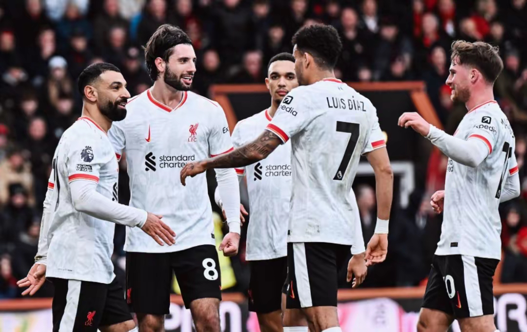 PG Soft Gaming-包含广岛铁军队员的拼搏精神赢得了球队胜利的关键的词条