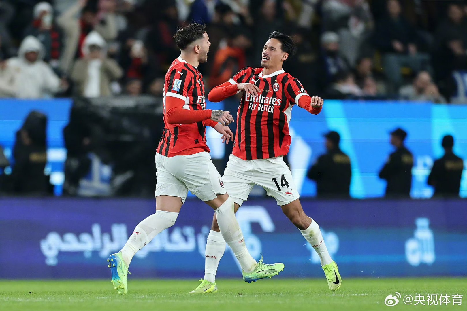 意大利足球联赛焦点：两支劲旅争夺冠军