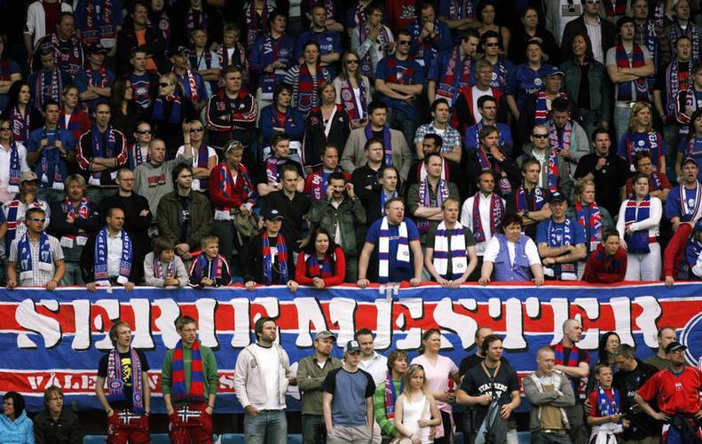 皇家比利亚雷阿尔客场背水一战，绝地反击