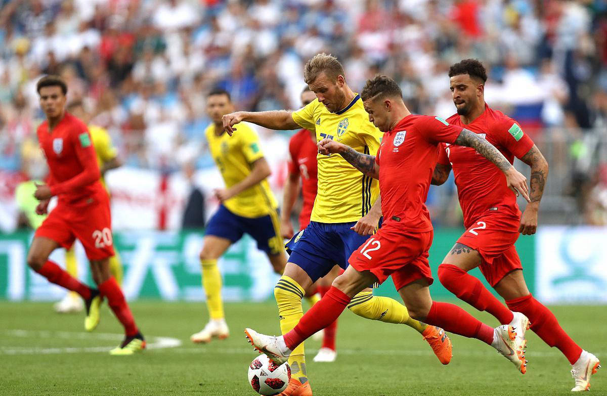 阿尔巴尼亚队在欧预赛中险胜安道尔 阿尔巴尼亚队在欧预赛中险胜安道尔