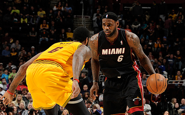 山猫擒下尼克斯,韦克砍下分傲视全场的简单介绍 山猫擒下尼克斯,韦克砍下分傲视全场的简单介绍