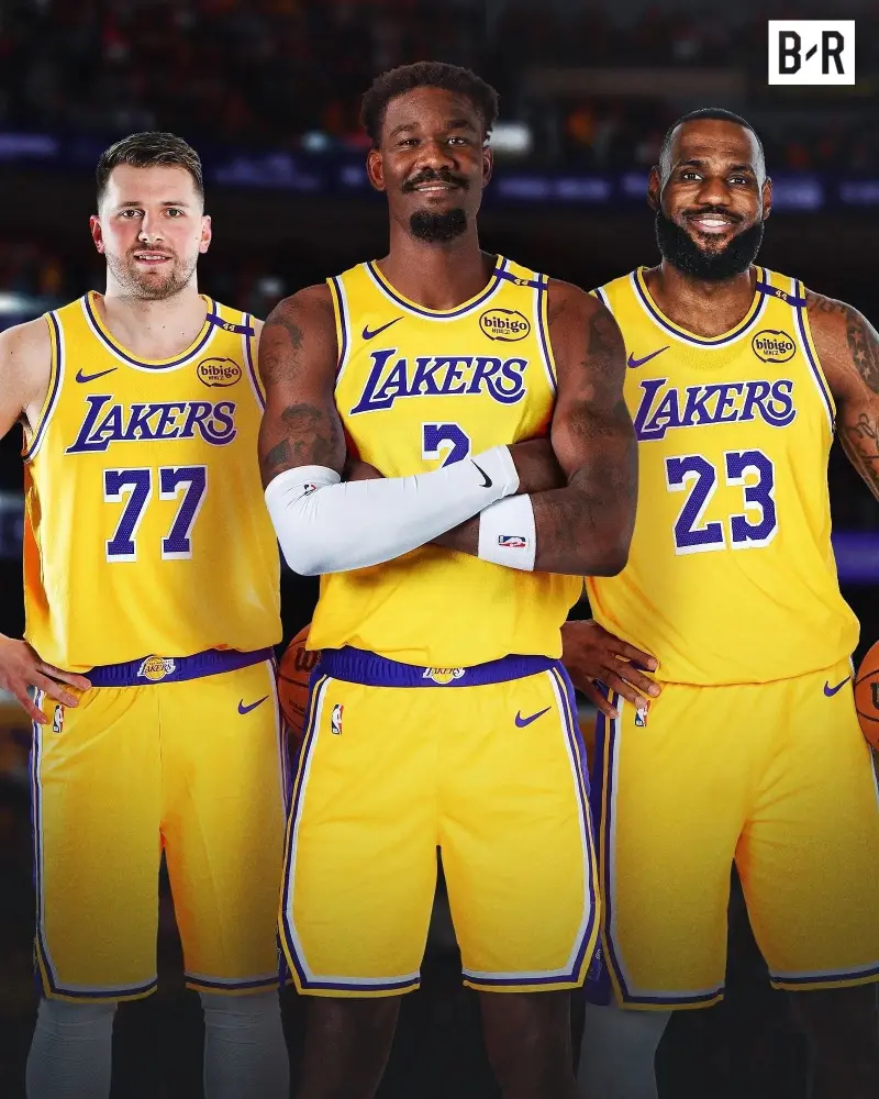 湖人队新秀表现出色,领队取得连胜 湖人队新秀表现出色,领队取得连胜